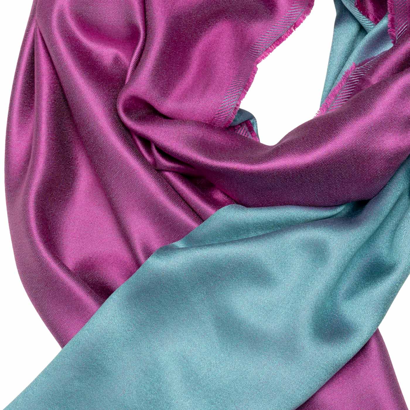 Zweifarbiger Seidenschal in Pink und Türkis mit türkisfarbenen Fransen shirinsehan.com