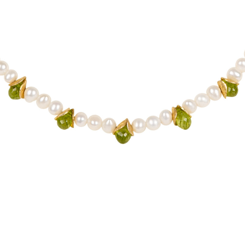 Süßwasserperlen Collier Cleo mit grünen Peridottropfen shirinsehan.com