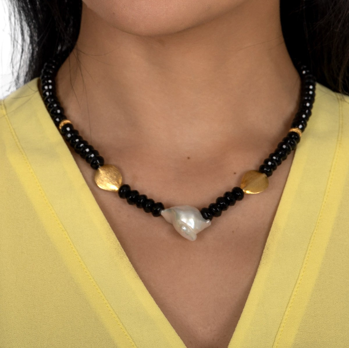 Onyx Collier Alma mit Barockperle shirinsehan.com