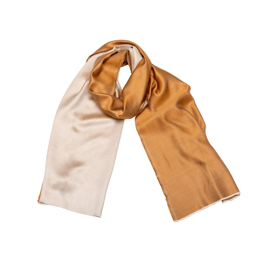 Zweifarbiger Seidenschal in Caramel und Beige shirinsehan.com